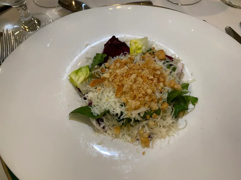 Radicchio salad with Manchego and sherry vinaigrette