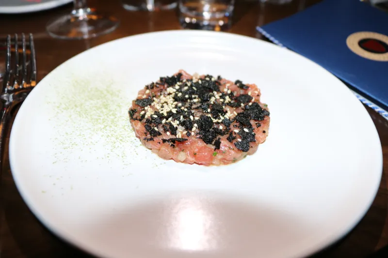 Toro tartare with crispy nori and smoked soy