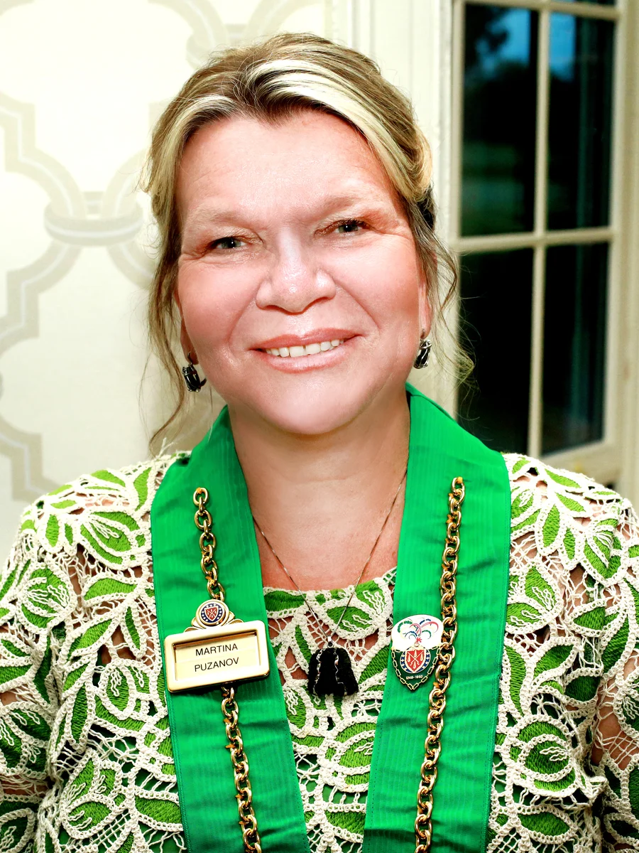 Martina Puzanovova